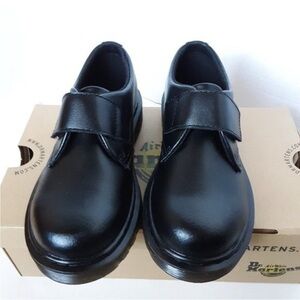 Dr. Martens Little Kid Unisex Loafer Leather Shoes size 1